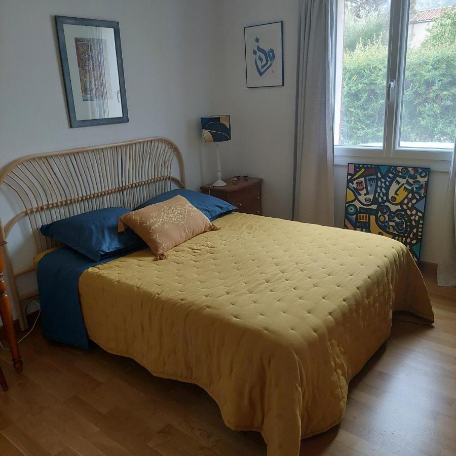 Bed and Breakfast Etxe Laminak à Sisteron Extérieur photo